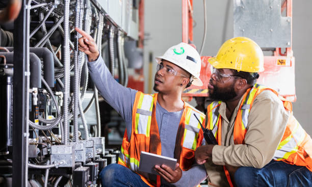 Best Licensed Electrician  in Clay, KY
